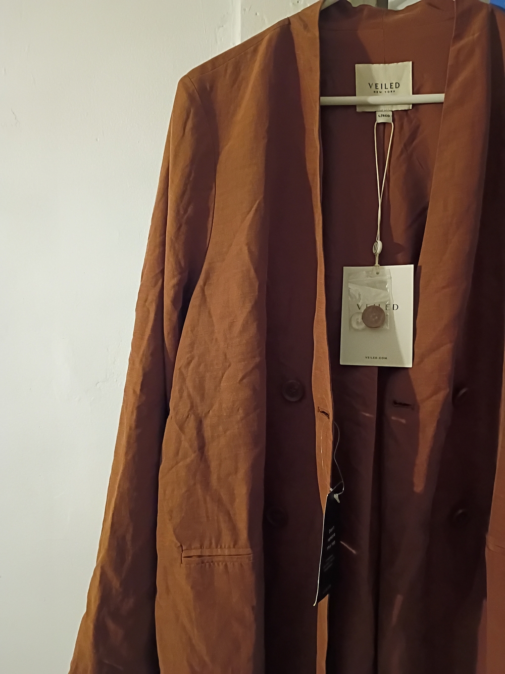 Veiled Women's Brown Single-Breasted Blazer